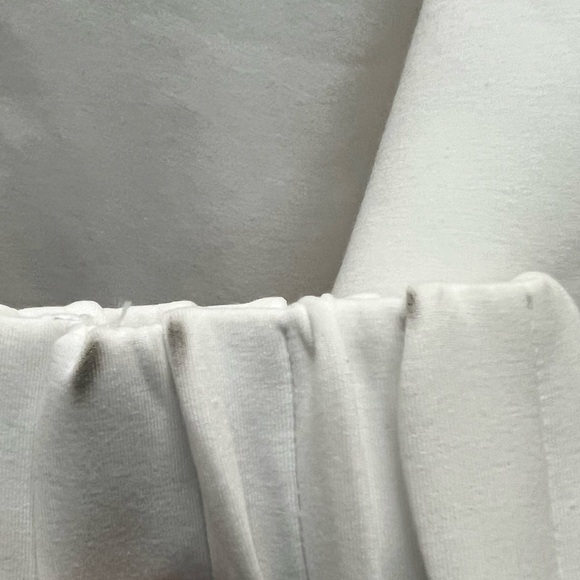 Calia XL NEW With Tags Soft scuba Golf Crew - Pure White Small Dirt Spots shown - Picture 9 of 13